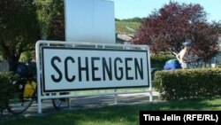 Biciclişti la Schengen.
