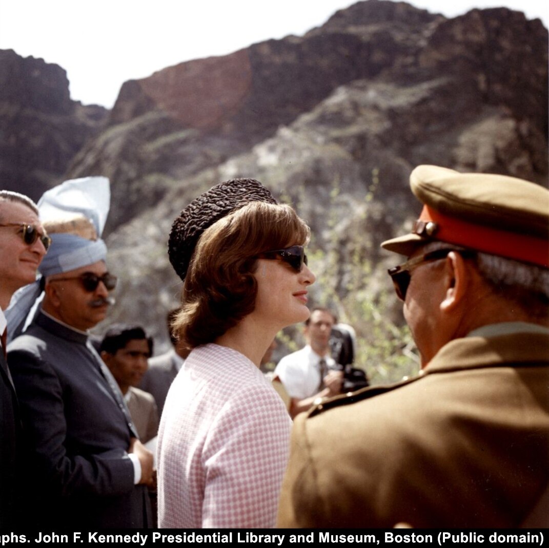 JACKIE KENNEDY Pakistan Motorcade Photo 