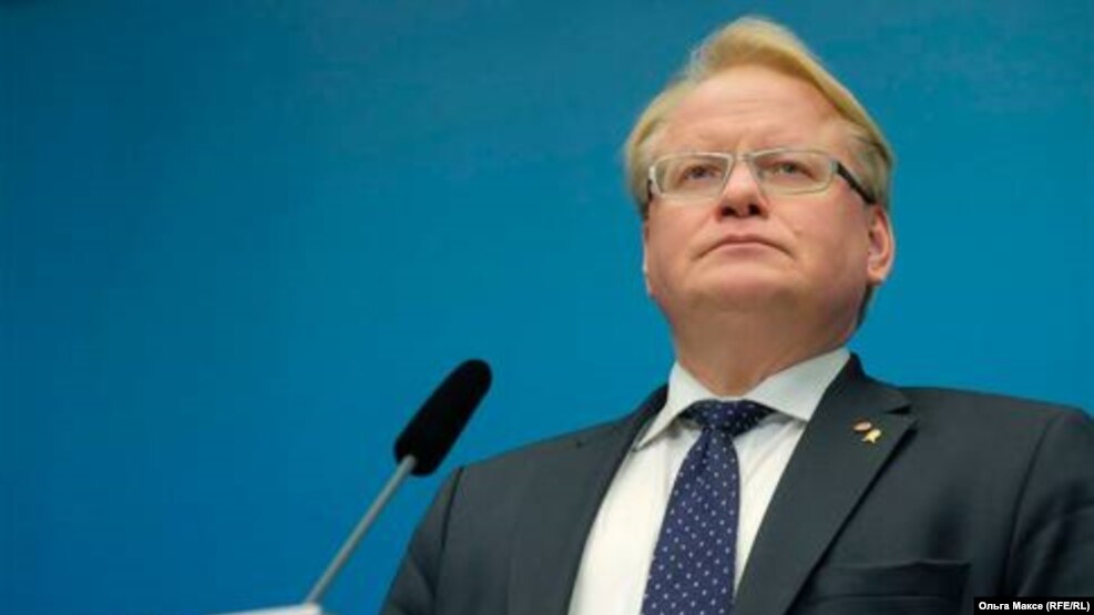 Ministri i mbrojtjes i Suedisë Peter Hultqvist
