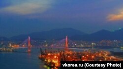 Порт Пусан в Южной Корее. Иллюстративное фото.