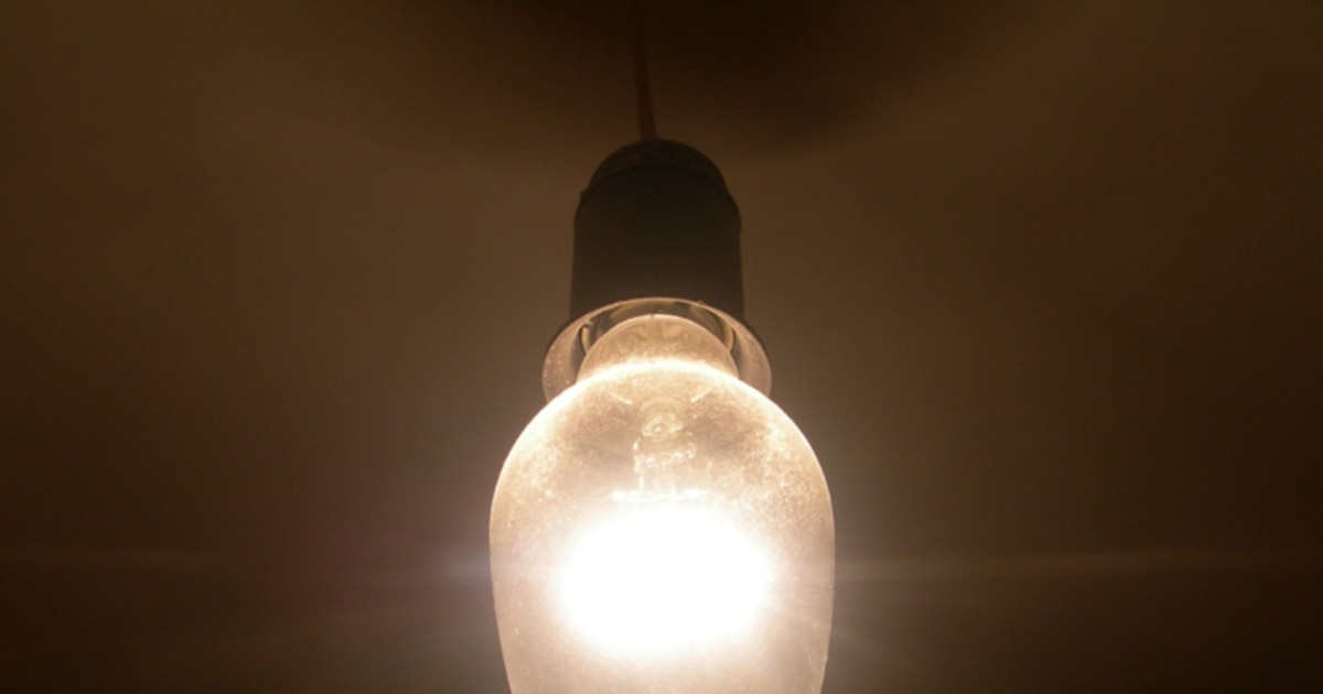 споживання електроенергії зростає, період обмежень подовжили