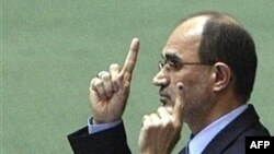 آقای نوذری روز چهارشنبه برای تصدی وزارت نفت از مجلس ایران رای اعتماد گرفت.