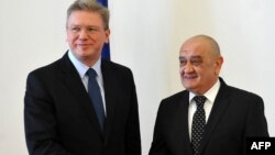 Филе со премиерот на Босна и Херцеговина Вјекослав Беванда. 