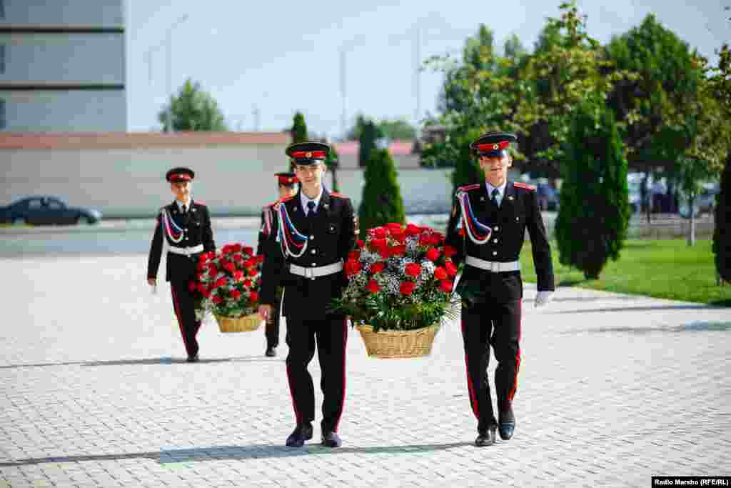 Курсанташа а дехкира чуртатIе зезагех дуьзна тускарш.