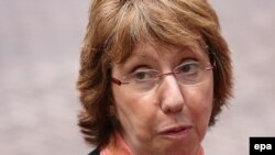 Catherine Ashton anunțând măsurile astăzi la Bruxelles.