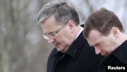 Dmitry Medvedev și Bronislaw Komorowski