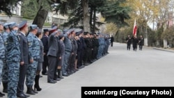 По словам министра внутренних дел, сокращение предполагается поэтапное как наименее болезненное для персонала