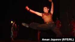 Кыргыз балети. 16-октябрь, 2011-жыл. 