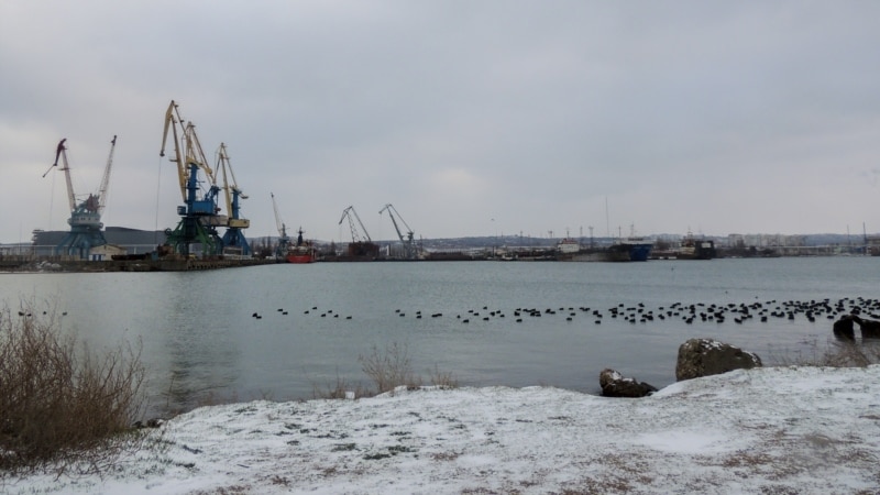 Российские власти хотят создать в Керчи пункт пропуска для импорта и экспорта товаров
