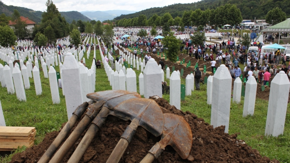 Serbia Makes Arrests In 1995 Srebrenica Massacre 0741