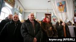 Віруючі УПЦ КП на Різдво в Криму (архівне фото)