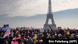 شماری از معترضان در فرانسه