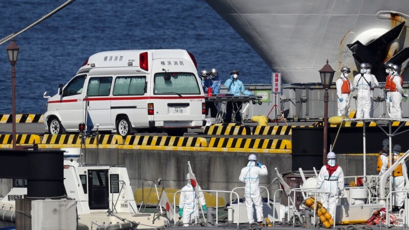 Расте бројот на заболени од коронавирусот на патничкиот брод во Јокохама