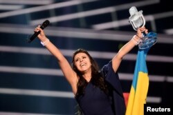 Співачка Джамала після перемоги на «Євробаченні-2016», Стокгольм, 14 травня 2016 року
