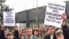 Արմավիրի մարզի Եղեգնուտ գյուղի բնակիչները բողոքում են գյուղապետի անօրինականությունների դեմ, 14 հունվար, 2011