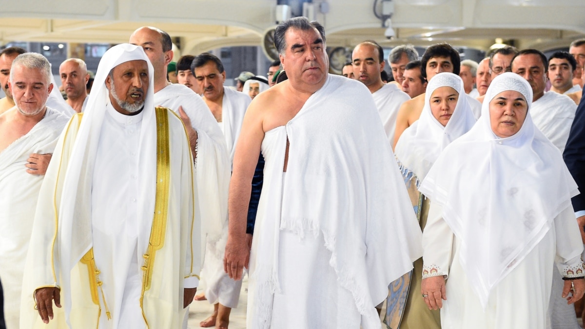 умра тур хадж 2022. умра 2022 идель тур. хачи умра точикистон. эмомали рахмон в мекке. умра 2023.