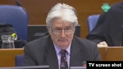 Radovan Karadžić u sudnici, 2012.