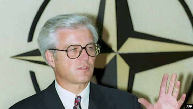 Churkin as ambassador to Belgium in 1995