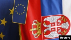 Zastava EU i Srbije