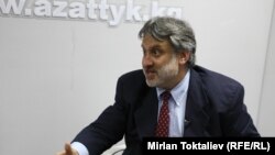 Freedom House prezident muavini Robert German