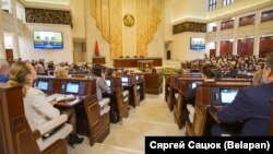 Беларус парламенти. Архивдик сүрөт