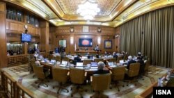 اصلاح‌طلبان در انتخابات روز ۲۹ اردیبهشت شوراهای اسلامی شهر و روستا توانستند در قالب «لیست امید» تمام کرسی‌های شورای مهم پایتخت را از آن خود کنند 