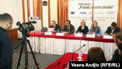 Sa konferencije Projekta "Pravda i zločini", Beograd, 6. maj 2011