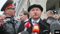 Былы мэр Масквы Юрый Лужкоў, 2010 год