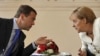 От "Опеля" до "Набукко" - темы переговоров Дмитрия Медведева и Ангелы Меркель