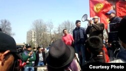 Митинг в поддержку Садыра Жапарова в Бишкеке. 25 марта 2017 года
