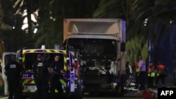 Кешеләрне таптап үтергән йөк машинасы