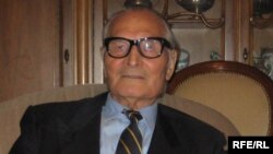 Гариф Солтан (1923-2011)