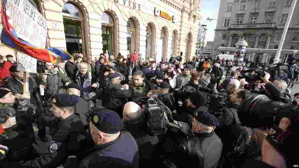 Хрватска - Протести против ЕУ