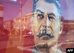 Stalinin portreti