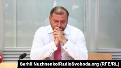 Депутат Верховной Рады Украины Михаил Добкин в зале суда. Киев, 15 июля 2017 года.