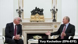 Președintele Frank-Walter Steinmeier primit de omologul său rus Vladimir Putin, la Kremlin