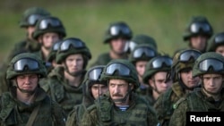 Российские войска готовы поддержать сепаратистов, утверждают в ОБСЕ
