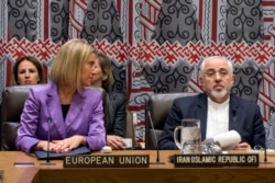 فدریکا موگرینی و محمدجواد ظریف در نشست وزرای اعضای دائم شورای امنیت سازمان ملل، ۲۰۱۵