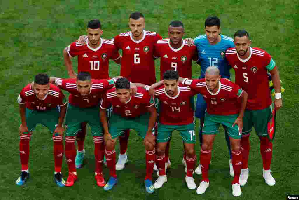 Soccer Football - World Cup - Group B - Morocco vs Iran - Saint Petersburg Stadium, Saint Petersburg, Russia - June 15, 2018 Morocco team group before the match REUTERS/Lee Smith