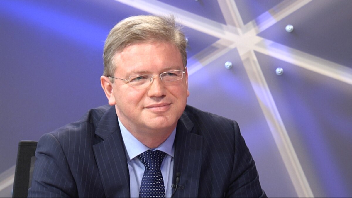 Штефан Фюле: Україні ще багато треба зробити