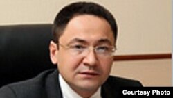 Адхам Икрамов.