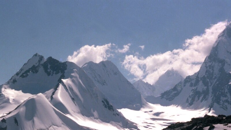 Трое жителей Леваканда пропали в горах на юге Таджикистана