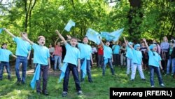 дети на празднике Хыдырлез в Киеве