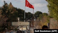 Türkiyə-Suriya sərhədində kürd döyüşçü