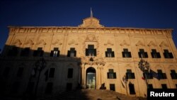 Malta je izdala više od 2.000 “zlatnih pasoša” od 2014, kada je pokrenula program. (Vladina palača u Valeti, Malta)