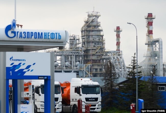 Нефтеперерабатывающий завод в Краснодаре