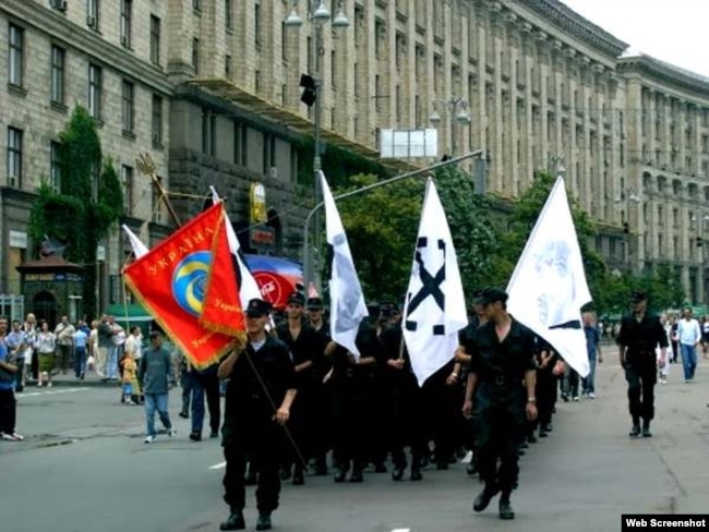 Марш "УНА" в поддержку Виктора Ющенко в Киеве, 26 июня 2004 года