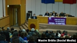 Maxim Brăila, la o şedinţă de partid