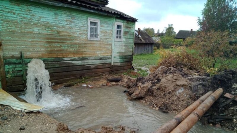 «Молебен не помог»: в российском городе не могут «усмирить подземные воды»