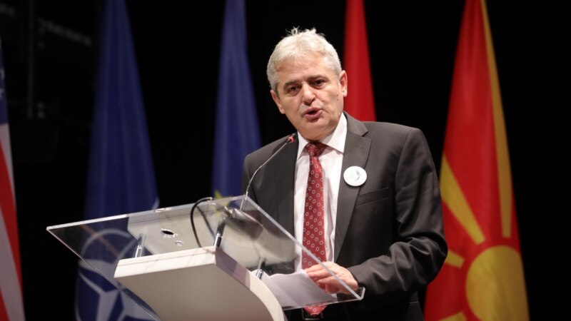 Ахмети: Спремни сме да жртвуваме се, време е за Албанец премиер